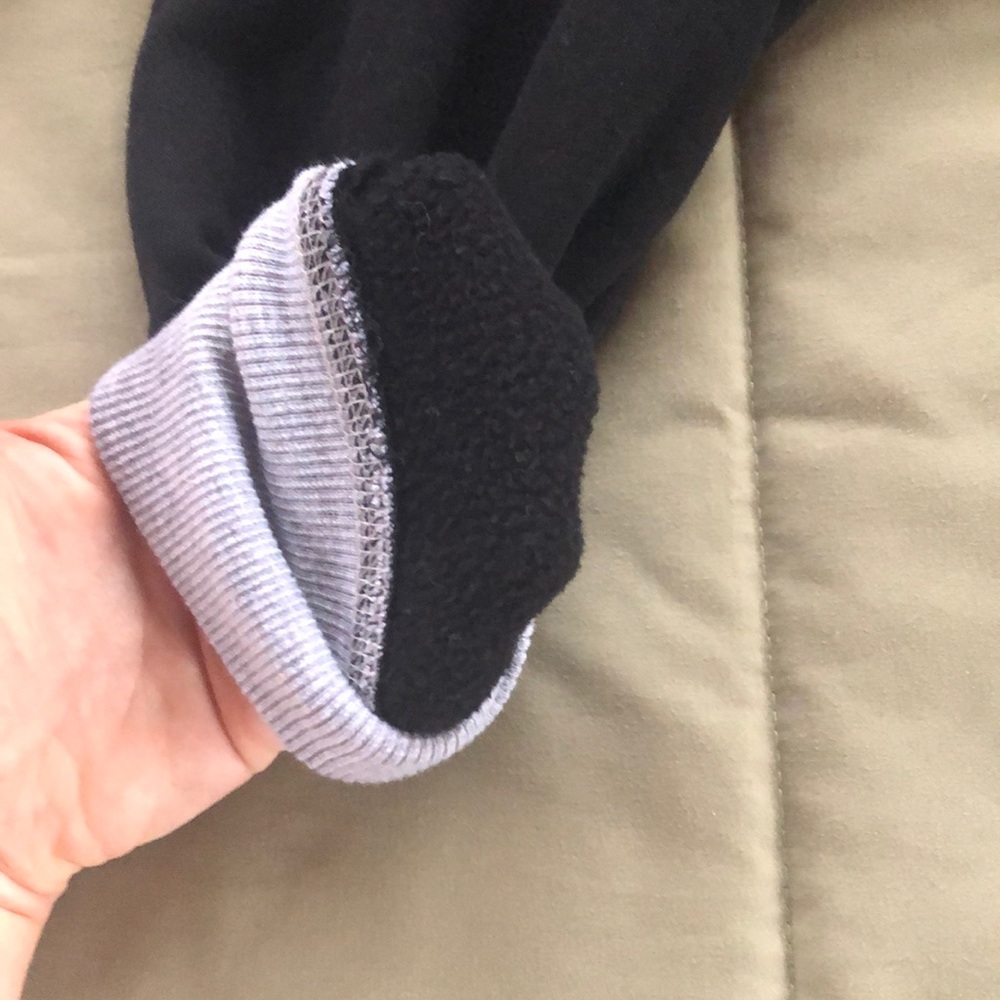 Pullover - Picture 2 of 6